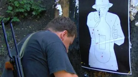 Leje się krew policjantów i obywateli