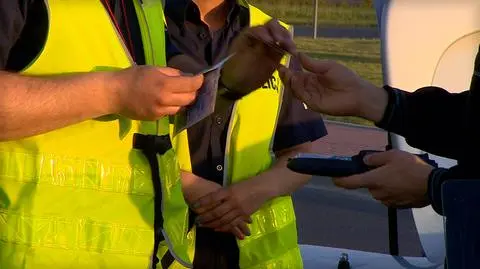 Już jedenastu policjantów w areszcie za łapówki od kierowców