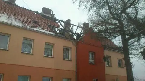 Pożar w Lęborku. Straż ewakuowała 22 osoby 
