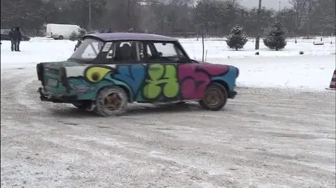 "Bączki" na motodromie, tor przeszkód na pl. Solnym