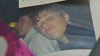 18-letni Rob Knox został śmiertelnie ugodzony nożem w sobotę wieczorem w Londynie. Aktor występujący w nowym filmie o przygodach Harry'ego Pottera zginął, bo stanął w obronie młodszego brata. (APTN)