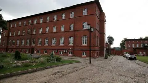 Areszt dla 17-latka za pobicie strażnika