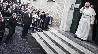 Franciszek podkreśla zasługi poprzednika, stąd krytyka artykułu w "Rolling Stone"