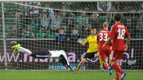 Dossa wreszcie trafił do właściwej siatki