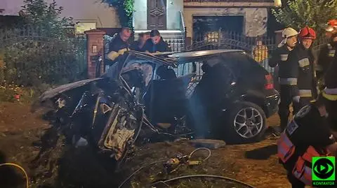 Miłków. Cztery osoby zginęły, samochód wjechał do rowu