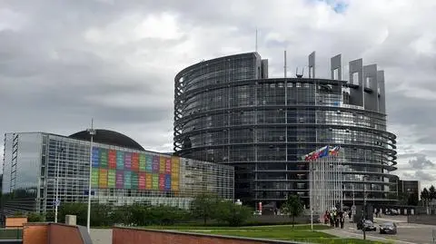Wyrok w sprawie o mobbing. Parlament Europejski ma zapłacić 10 tysięcy euro