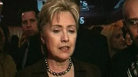 Clinton chce przekonać "superdelegatów"