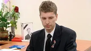 Dariusz Piontkowski jest oskarżony o przywłaszczenie funkcji publicznej 