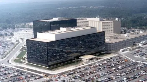 Spór o prawo do inwigilacji. Senat pracuje nad Patriot Act