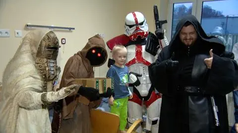 Characters from Star Wars visted children struggling with illnesses