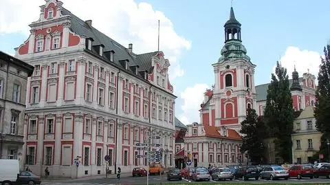 "Nie stać nas na igrzyska". Radni nie zgodzili się na kredyt
