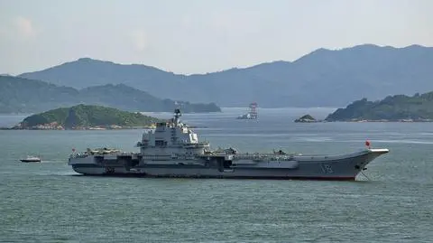 Chiński lotniskowiec Liaoning
