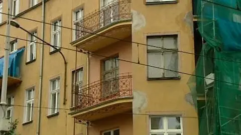 Muszą płacić za remont balkonu, którego nie mają