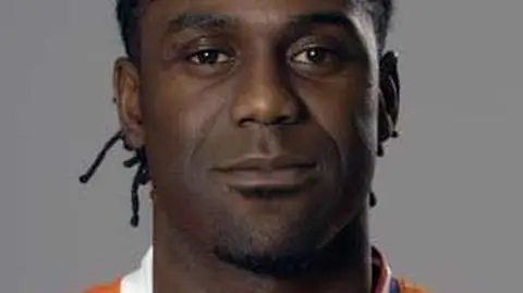 12. Mario Melchiot