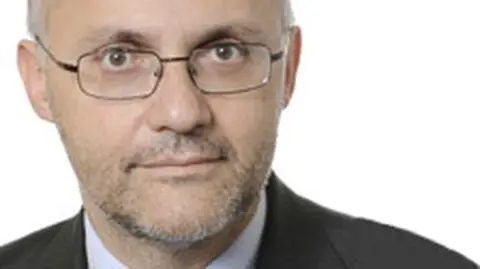 "Nie czułem wrogości do Buzka
 Wyraźcie nam wdzięczność"