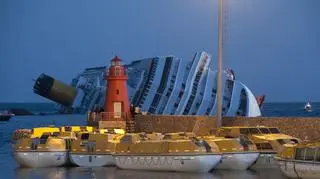 Costa Concordia przez ponad dwa lata spoczywała u wybrzeży wyspy Giglio