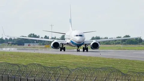 Laserem w samoloty. 16-latek zatrzymany za oślepianie pilotów