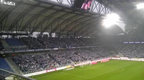 Biało-niebieski stadion Lecha. 
Sobotni mecz bez Ślusarskiego?