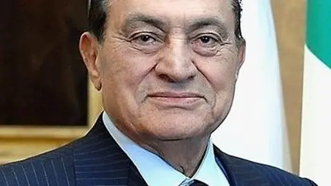 Zakaz wyjazdu dla Mubaraka