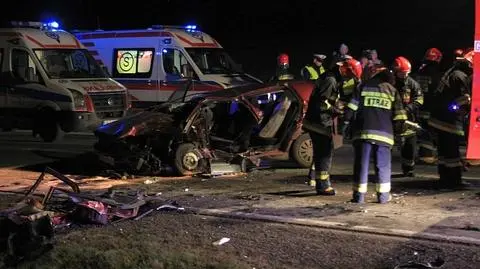 Pomorze: Zderzenie osobówek w Borczu. Rannego zabrał helikopter LPR