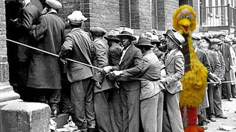 Czy Wielki Ptak pogrąży Mitta Romneya?