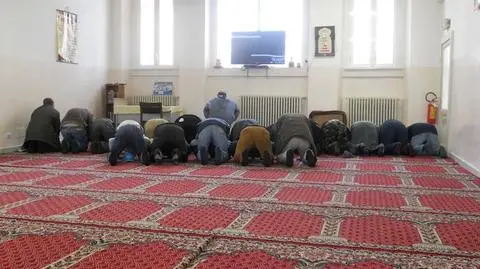 Imam o kamieniowaniu. Burza o słowach imama w Danii