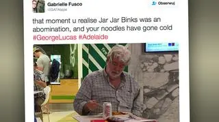 George Lucas podczas samotnego posiłku w centrum handlowym
