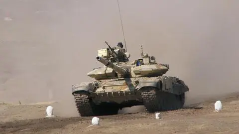 Rosja ma na swoim wyposażeniu ponad pół tysiąca czołgów T-90