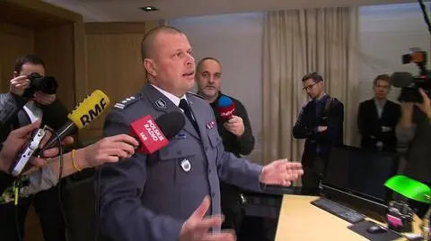 Co miał w swoim gabinecie były komendant policji?