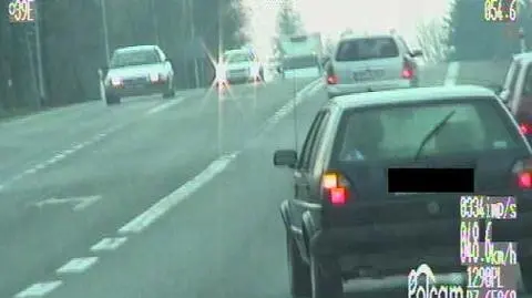 Pijana matka wiozla córkę