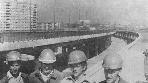 Zobacz Rataje z lat 70-tych. 
Tak budowano Trasę Katowicką