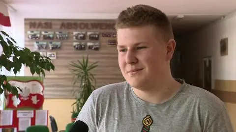 Uczeń z Polic znalazł pieniądze podczas sprzątania świata