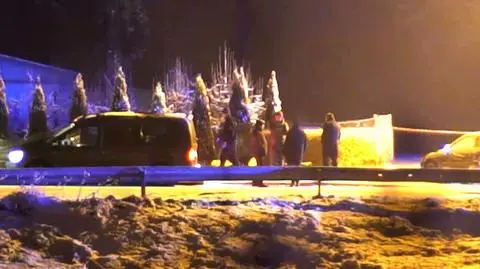 Rodzina szła chodnikiem, kiedy uderzył w nią samochód