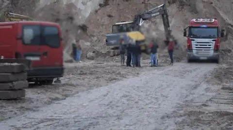 Tragiczny wypadek w Wiklinie. 52-latek zmarł przysypany przez piach