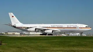 "Konrad Adenauer" jest częścią Luftwaffe