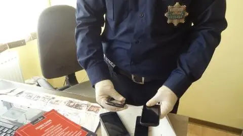 Wysyłał erotyczne smsy do 9-latki. Policja zatrzymała 45-latka