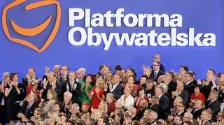 Działacze Platformy dostali 200-stronicowe opracowanie o dokonaniach 5 lat rządów 