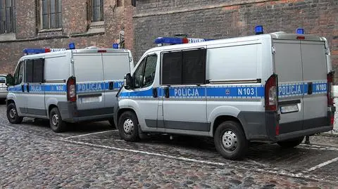 100 km/h przez miasto, 18-latek bez prawa jazdy pędził przez Słupsk