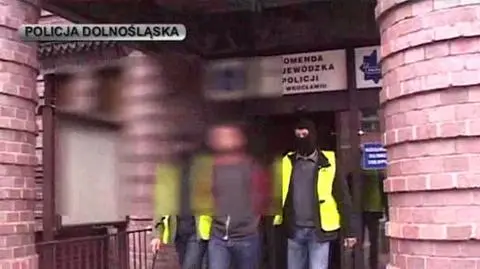 10 000 poszkodowanych, 62 miliony złotych strat. 
Rozbita grupa oferowała obniżenie kosztów pracy