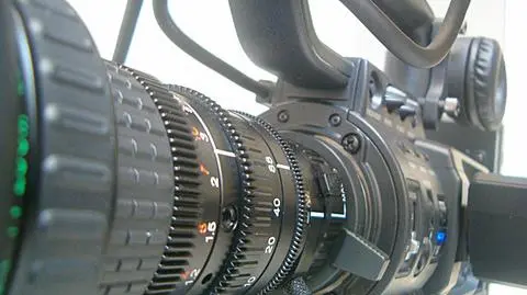 Udawali, że kręcą film. Oszukali fiskusa na prawie 800 tys. funtów