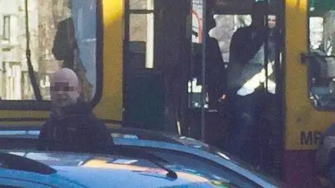 Świadek o ataku pasażera na motorniczego w centrum Łodzi