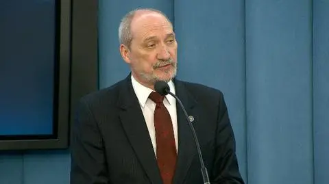 Antoni Macierewicz krytykuje prokuraturę