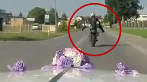 Policjant zatrzymał weselny orszak zamiast motocyklisty