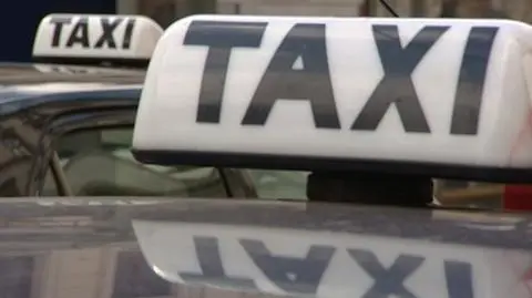 Gorzowscy taksówkarze handlowali dopalaczami