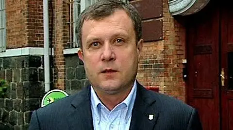 "Dostałem obuchem w głowę"