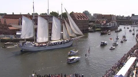 Parada żaglowców na Motławie w ramach Baltic Sail