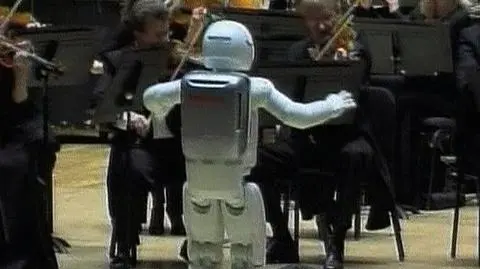 Robot gwiazdą filharmonii