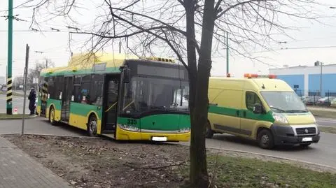 Tychy. Zarzuty dla pasażera, który po pijanemu odjechał autobusem