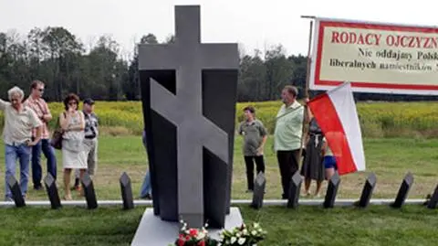 Odsłonięcie krzyża dla bolszewików odwołane