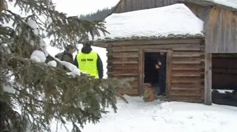 Mężczyznę znaleziono w górskim szałasie